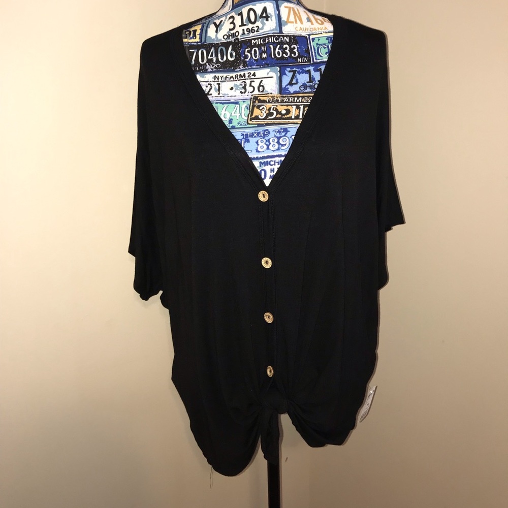 Loose Tie Bottom Shirt